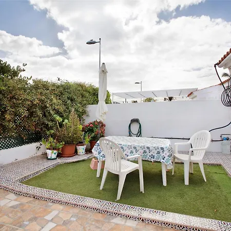 Haus Brigitte بيت للعطل