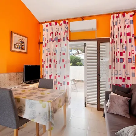Haus Brigitte Dom wakacyjny *