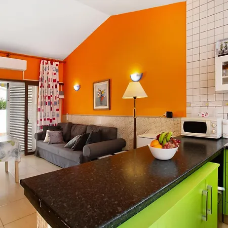 Haus Brigitte 度假居 *